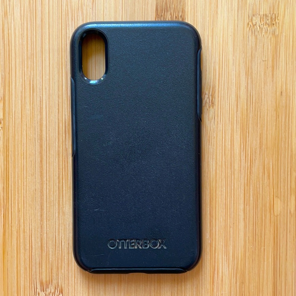 Otterbox iPhone XR case